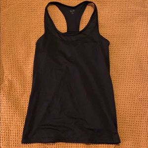 Workout top w/built in sports bra